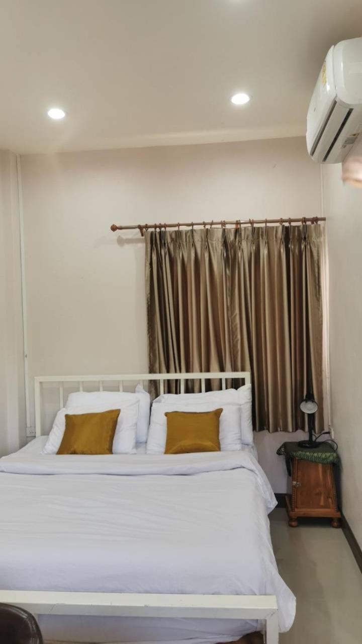 M-Plus Homestay สุโขทัย ภายนอก รูปภาพ
